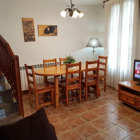 Cal Noi Apartment Camprodon
